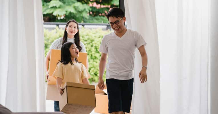 Cúng vào nhà mới 2025 – Hướng dẫn mâm cúng, văn khấn, cách khai khí & lưu ý phong thủy