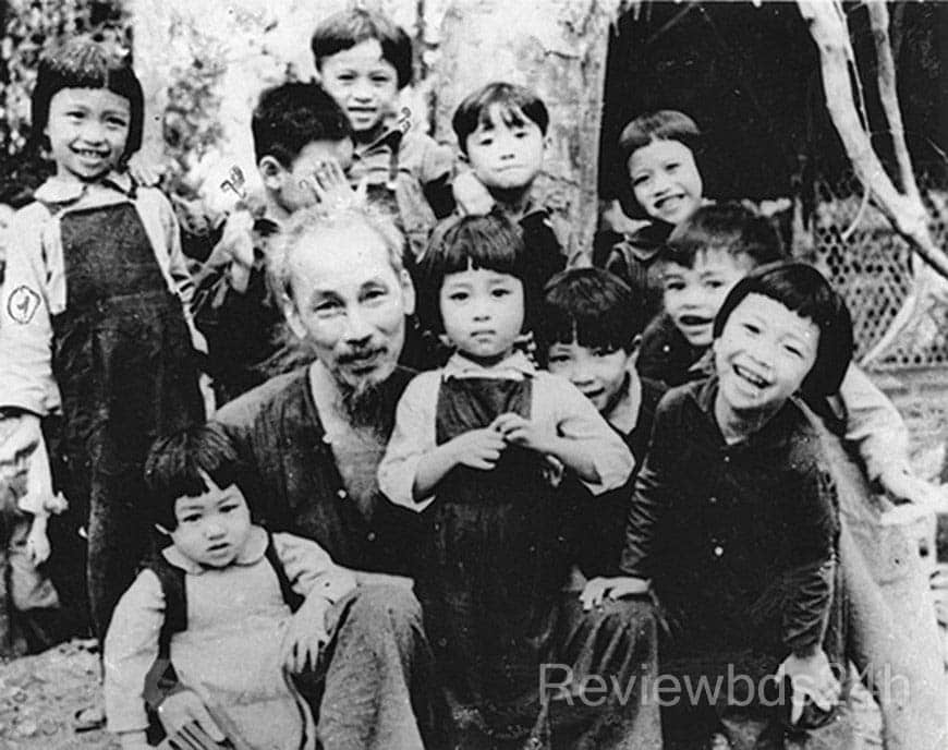 Hồ Chí Minh – Tên tuổi gắn liền với vận mệnh dân tộc