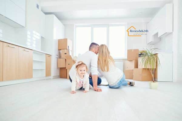 Tuổi nào hợp mua nhà năm 2025?